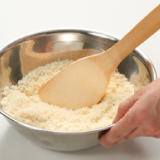 フライ［焼きパン粉を作る］