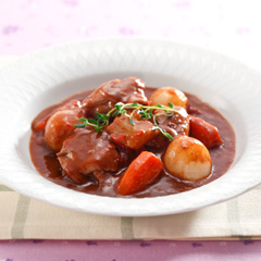 鶏の赤ワイン煮