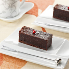 自然薯スパイスチョコレートケーキ