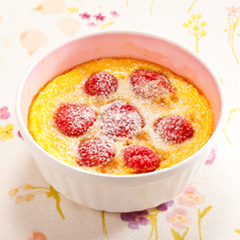 いちごの蒸しフラン