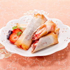 いちごの春巻き