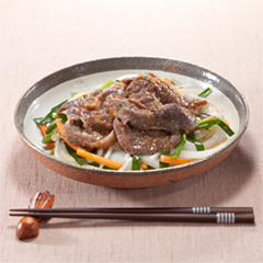 ジンギスカン風ラム肉炒め