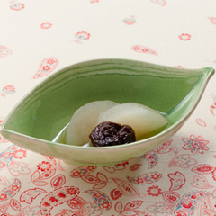 梨のコンポート　プルーン添え（病院食：デザート）