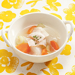 ベーコンと春野菜のポトフ（病院食：主菜）