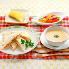 エッグ・ツナサンドメニュー