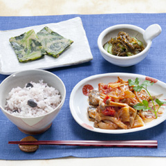 イワシとトマトのやわらか煮メニュー