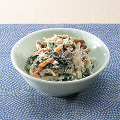 きのこと春菊の白和え