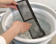 エアフィルターを洗浄する